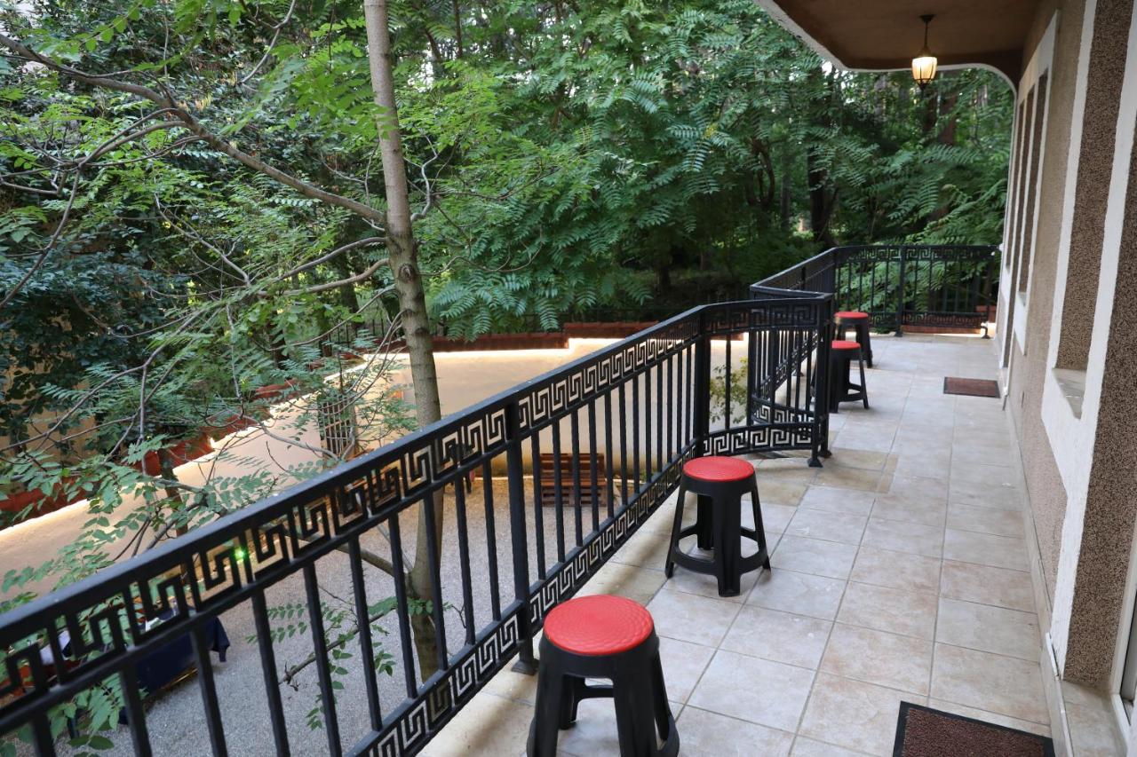 City Park Hostel Pristina Exterior photo