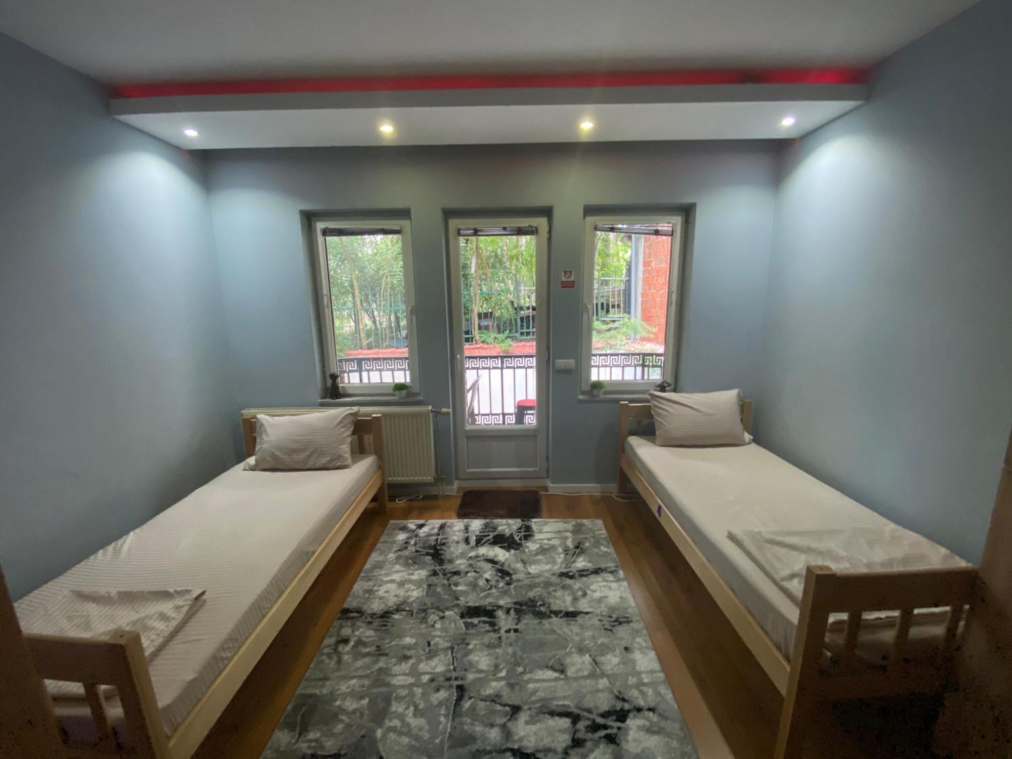City Park Hostel Pristina Exterior photo